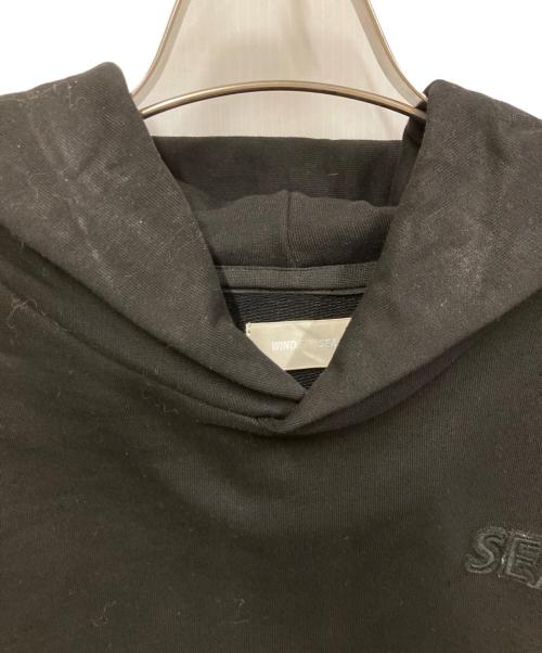 WIND AND SEA（ウィンダンシー）WIND AND SEA (ウィンダンシー) ロゴサイドジップスリットプルオーバーパーカー ブラック サイズ:Sの古着・服飾アイテム