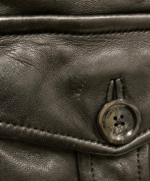 BURBERRY BLACK LABEL（バーバリーブラックレーベル）BURBERRY BLACK LABEL (バーバリーブラックレーベル) M-65フィールドラムレザージャケット ブラック サイズ:Mの古着・服飾アイテム