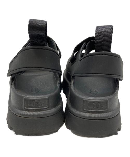 UGG（アグ）UGG (アグ) ゴールデングロウサンダル/GOLDEN GLOW SANDAL ブラック サイズ:38(UK5)の古着・服飾アイテム