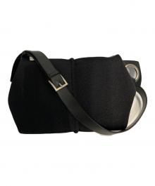 kawa-kawa（カワカワ）の古着「Hatome ボディバッグMサイズ」｜ブラック