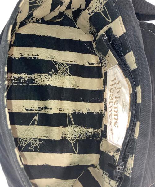 Vivienne Westwood（ヴィヴィアンウエストウッド）Vivienne Westwood (ヴィヴィアンウエストウッド) オーブキャンバスショルダーバッグ ブラックの古着・服飾アイテム