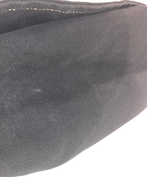 Vivienne Westwood（ヴィヴィアンウエストウッド）Vivienne Westwood (ヴィヴィアンウエストウッド) オーブキャンバスショルダーバッグ ブラックの古着・服飾アイテム