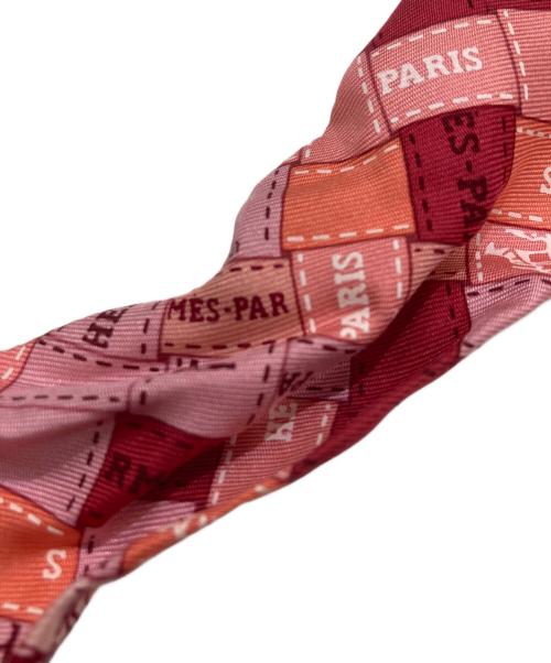 HERMES（エルメス）HERMES (エルメス) シルクツイリー/Bolduc au Carre ピンク×レッドの古着・服飾アイテム