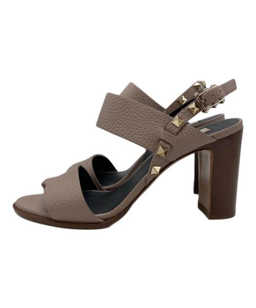 VALENTINO GARAVANI（ヴァレンティノ・ガラヴァーニ）VALENTINO GARAVANI (ヴァレンティノ・ガラヴァーニ) ロックスタッズレザーサンダル ピンク サイズ:36の古着・服飾アイテム