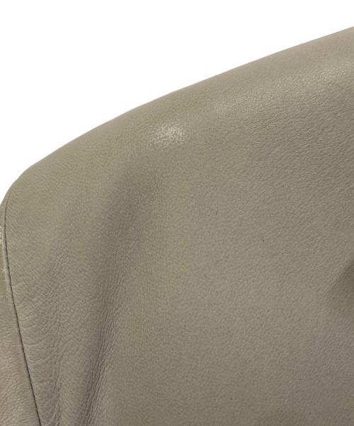 VERSUS VERSACE（ヴェルサス ヴェルサーチェ）VERSUS VERSACE (ヴェルサス ヴェルサーチェ) レザーコート グレー サイズ:SIZE 50の古着・服飾アイテム