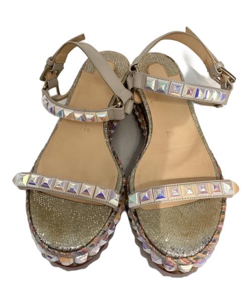 Christian Louboutin（クリスチャン・ルブタン）Christian Louboutin (クリスチャン・ルブタン) クリスタルスタッズサンダル ベージュ サイズ:36の古着・服飾アイテム
