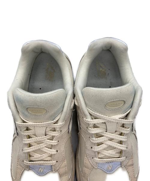 NEW BALANCE（ニューバランス）NEW BALANCE (ニューバランス) M2002RCC OFF WHITE サイズ:29の古着・服飾アイテム