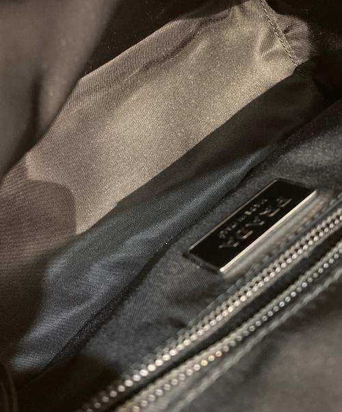 PRADA（プラダ）PRADA (プラダ) スモールパデットRe－Nylon ショルダーバック ブラックの古着・服飾アイテム