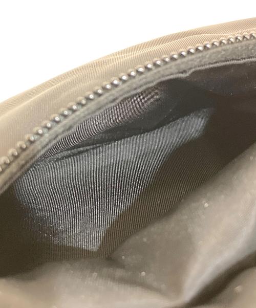 PRADA（プラダ）PRADA (プラダ) スモールパデットRe－Nylon ショルダーバック ブラックの古着・服飾アイテム
