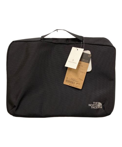 THE NORTH FACE（ザ ノース フェイス）THE NORTH FACE (ザ ノース フェイス) シャトルドキュメントホルダー /Shuttle Document Holder ブラック 未使用品の古着・服飾アイテム