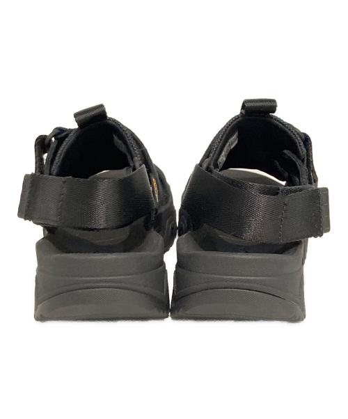 UGG（アグ）UGG (アグ) CapTrail Strap Sandal/キャップトレイル ストラップ サンダル ブラック サイズ:SIZE 22cmの古着・服飾アイテム