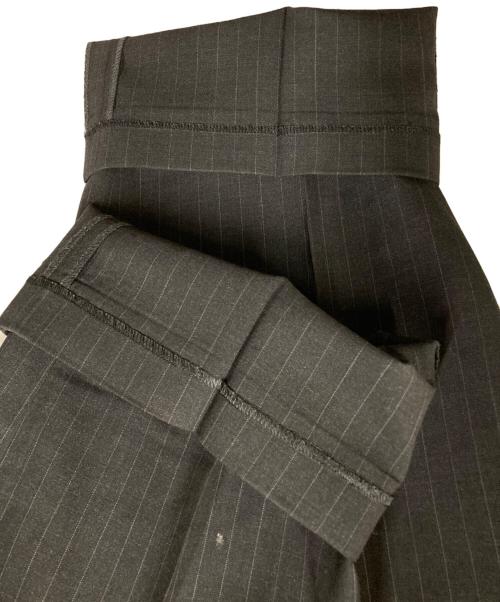 BROOKS BROTHERS（ブルックスブラザーズ）BROOKS BROTHERS (ブルックスブラザーズ) 3B ピンストライプシングルスーツ セットアップ チャコールグレー サイズ:ジャケット38SHT、パンツSIZE 32Wの古着・服飾アイテム