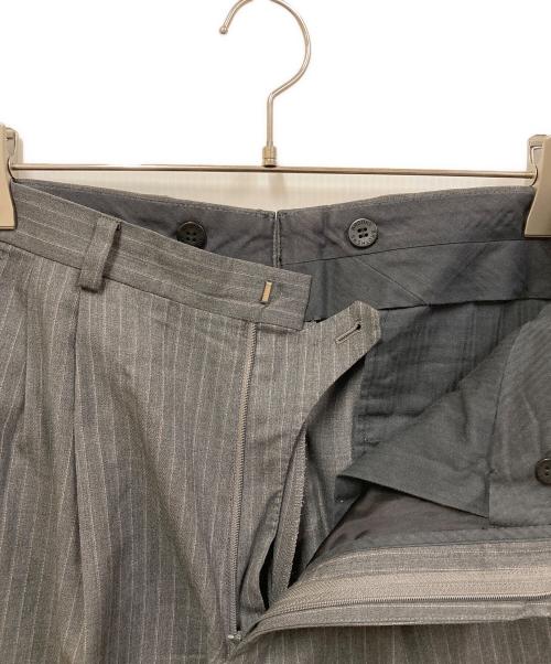 BROOKS BROTHERS（ブルックスブラザーズ）BROOKS BROTHERS (ブルックスブラザーズ) 2Bストライプセットアップスーツ グレー サイズ:ジャケット38SHT　パンツ32Wの古着・服飾アイテム