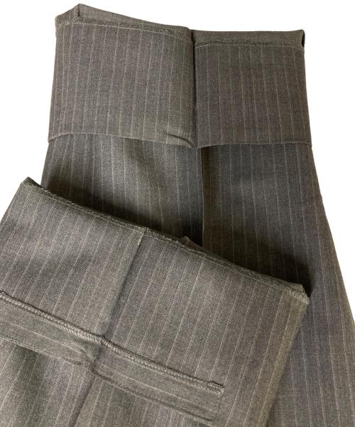 BROOKS BROTHERS（ブルックスブラザーズ）BROOKS BROTHERS (ブルックスブラザーズ) 2Bストライプセットアップスーツ グレー サイズ:ジャケット38SHT　パンツ32Wの古着・服飾アイテム