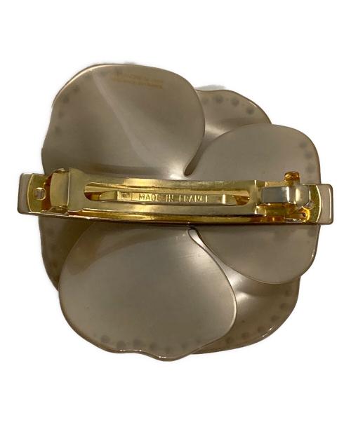 ALEXANDRE de Paris（アレクサンドルドゥパリ）ALEXANDRE de Paris (アレクサンドルドゥパリ) フラワーモチーフヘアクリップ グレーの古着・服飾アイテム