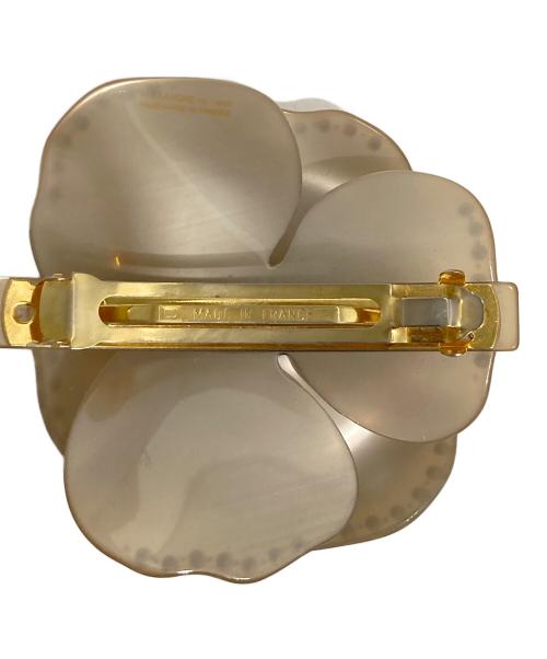 ALEXANDRE de Paris（アレクサンドルドゥパリ）ALEXANDRE de Paris (アレクサンドルドゥパリ) フラワーモチーフヘアクリップ グレーの古着・服飾アイテム