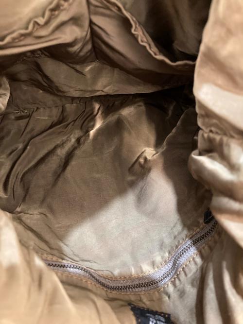 SLOW（スロウ）SLOW (スロウ) VINTAGEDYE MILITARY HELMET BAG カーキ サイズ:表記なしの古着・服飾アイテム