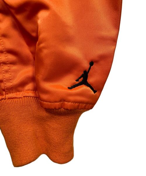 JORDAN（ジョーダン）JORDAN (ジョーダン) BRK CLGTE バーシティ ジャケット ブラック×オレンジ サイズ:XSの古着・服飾アイテム