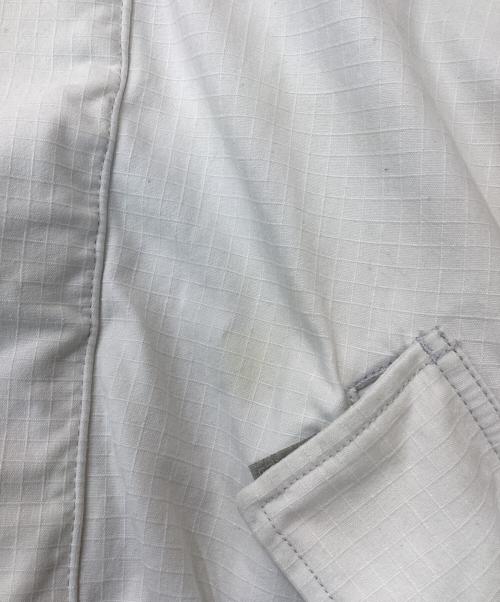 Acne studios（アクネ ストゥディオズ）Acne studios (アクネ ストゥディオズ) ロゴリップストップジャケット ホワイト サイズ:44の古着・服飾アイテム