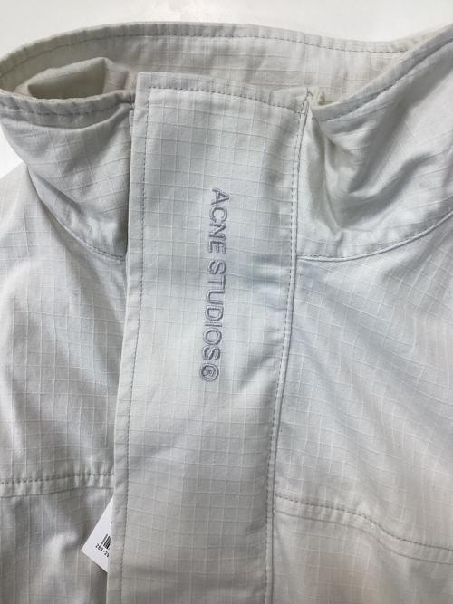 Acne studios（アクネ ストゥディオズ）Acne studios (アクネ ストゥディオズ) ロゴリップストップジャケット ホワイト サイズ:44の古着・服飾アイテム
