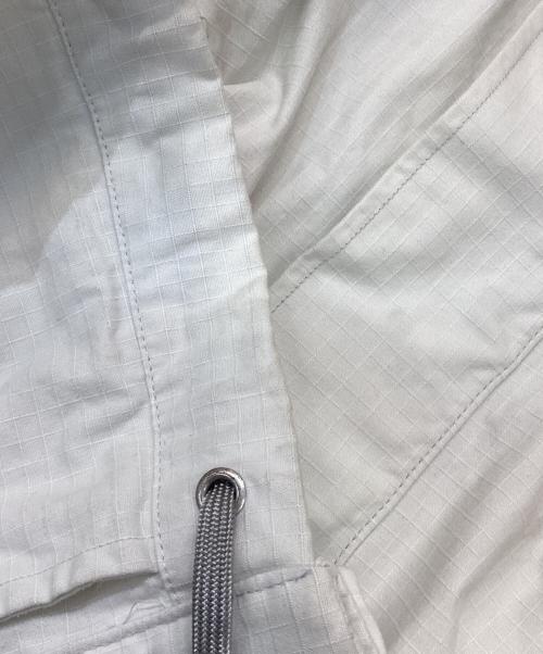 Acne studios（アクネ ストゥディオズ）Acne studios (アクネ ストゥディオズ) ロゴリップストップジャケット ホワイト サイズ:44の古着・服飾アイテム