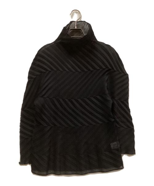 me ISSEY MIYAKE（ミーイッセイ ミヤケ）me ISSEY MIYAKE (ミーイッセイ ミヤケ) ハイネックプリーツカットソー ブラック サイズ:FREEの古着・服飾アイテム