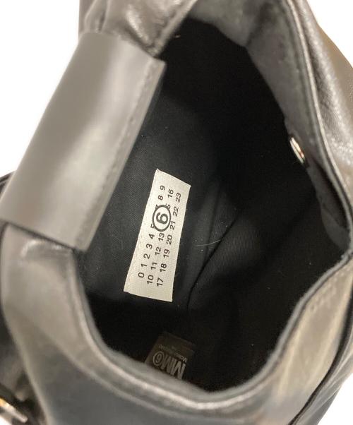 MM6 Maison Margiela（エムエムシックスメゾンマルジェラ）MM6 Maison Margiela (エムエムシックスメゾンマルジェラ) ジャパニーズ クラシック クロスボディバッグ/ JAPANESE CLASSIC CROSSBODY BAG ブラックの古着・服飾アイテム