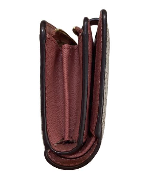 MICHAEL KORS（マイケル・コース）MICHAEL KORS (マイケル・コース) PVCシグネチャーL字折り財布 ホワイトの古着・服飾アイテム