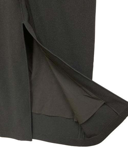 CLANE（クラネ）CLANE (クラネ) 24SS CLANE RIB STRIPE STRAIGHT SKIRT ブラックの古着・服飾アイテム