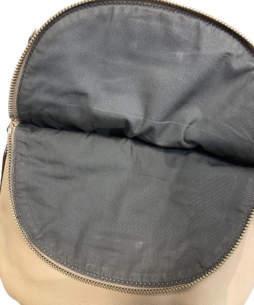 Marc by Marc Jacobs（マークバイマークジェイコブス）Marc by Marc Jacobs (マークバイマークジェイコブス) ショルダーバッグ ベージュの古着・服飾アイテム