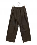 MARKA×STUDIOUSマーカ×ステュディオス）の古着「〈別注〉 TWO TUCK STRAIGHT EASY PANTS」｜グレー