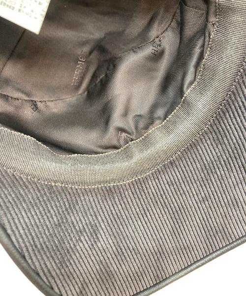 HERMES（エルメス）HERMES (エルメス) レザーパイピングコーデュロイキャップ ブラウンの古着・服飾アイテム