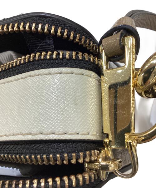 MARC JACOBS（マークジェイコブス）MARC JACOBS (マークジェイコブス) スナップショット カメラバッグ ベージュの古着・服飾アイテム