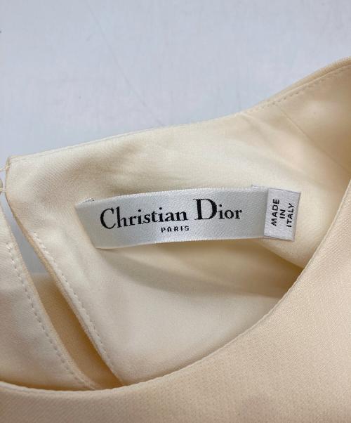 Christian Dior（クリスチャン ディオール）Christian Dior (クリスチャン ディオール) シルク混ウールノースリーブワンピース ベージュ サイズ:38の古着・服飾アイテム