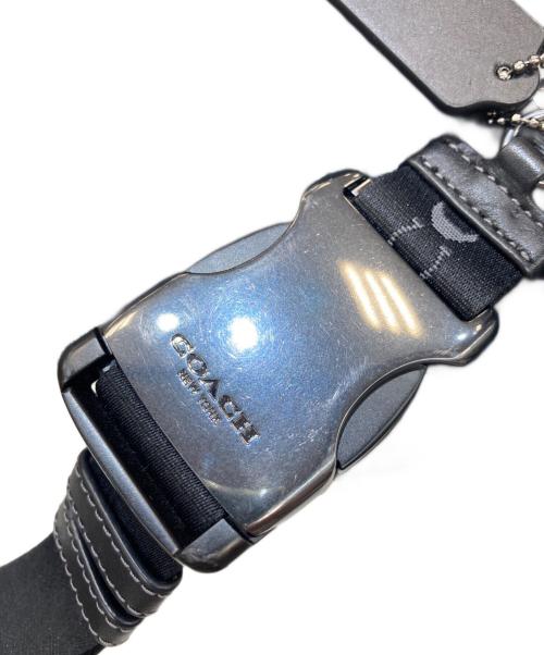 COACH（コーチ）COACH (コーチ) ワイアットクロスボディバッグ ブラックの古着・服飾アイテム