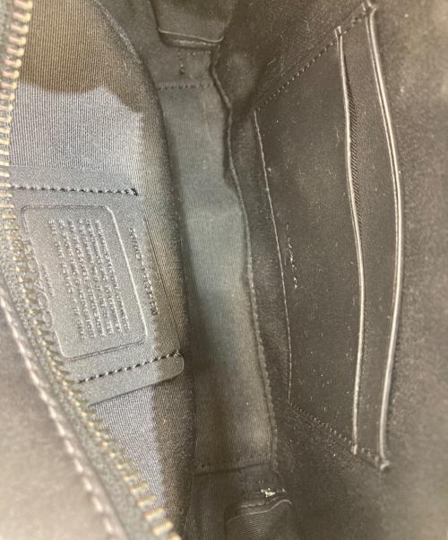 COACH（コーチ）COACH (コーチ) ワイアットクロスボディバッグ ブラックの古着・服飾アイテム