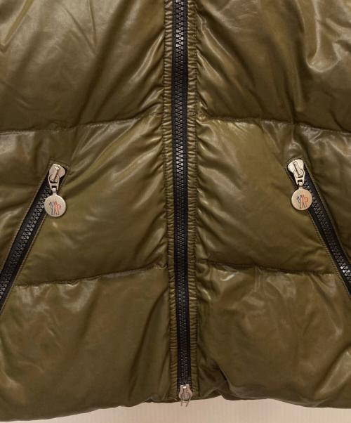 MONCLER（モンクレール）MONCLER (モンクレール) BADIA ダウンジャケット オリーブの古着・服飾アイテム