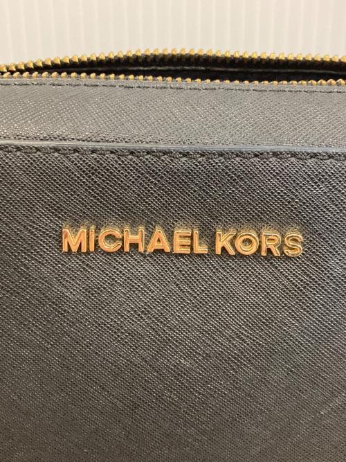 MICHAEL KORS（マイケルコース）MICHAEL KORS (マイケルコース) LG EW CROSSBODY BAG ブラックの古着・服飾アイテム