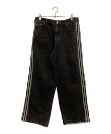 adidas（アディダス）の古着「アディカラー デニム スリーストライプス トラックパンツ」｜ブラック