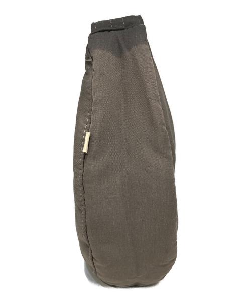 COYSEIO（コイセイオ）COYSEIO (コイセイオ) Wing Bag/ショルダーバッグ グレーの古着・服飾アイテム