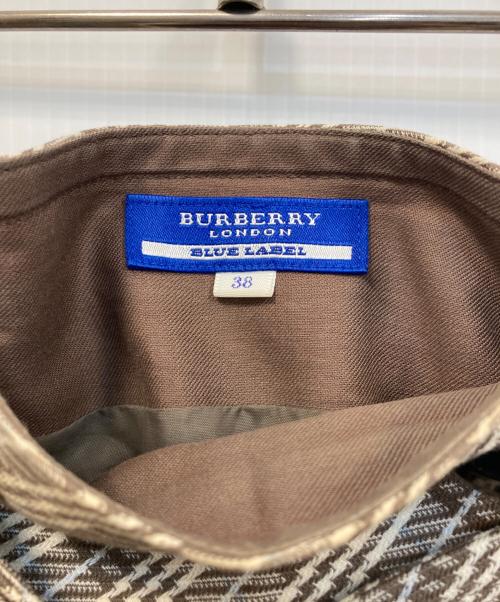 BURBERRY BLUE LABEL（バーバリー ブルー レーベル）BURBERRY BLUE LABEL (バーバリー ブルー レーベル) スカート ブラウン サイズ:38の古着・服飾アイテム