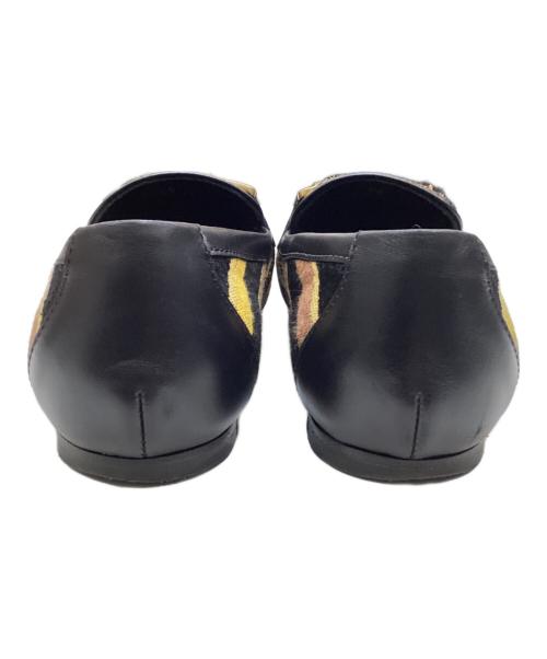 TOD'S（トッズ）TOD'S (トッズ) ケイト ローファー ブラック×イエロー サイズ:35の古着・服飾アイテム