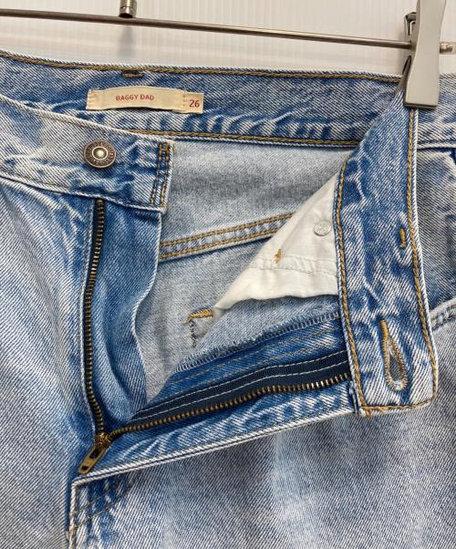 LEVI'S（リーバイス）LEVI'S (リーバイス) Baggy Dad デニムパンツ ブルー サイズ:W26の古着・服飾アイテム
