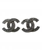 CHANELシャネル）の古着「ココマークストーンピアス」｜シルバー