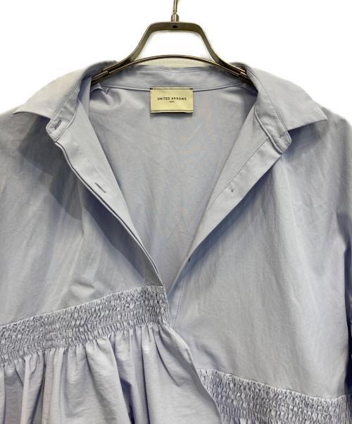 UNITED ARROWS（ユナイテッドアローズ）UNITED ARROWS (ユナイテッドアローズ) 24SSシャーリングブラウス ブルー サイズ:Mの古着・服飾アイテム
