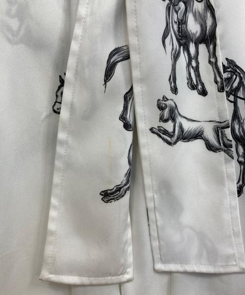 3.1 phillip lim（スリーワンフィリップリム）3.1 phillip lim (スリーワンフィリップリム) リボン付アニマルプリントスカート ホワイト×ブラックの古着・服飾アイテム