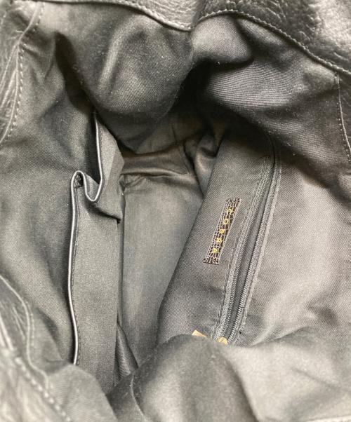 COBRA（コブラ）COBRA (コブラ) フリンジレザーハンドバッグ ブラックの古着・服飾アイテム