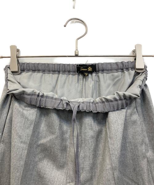 DRAWER（ドゥロワー）Drawer (ドゥロワー) 25AW  フラノイージーパンツ グレー サイズ:34の古着・服飾アイテム