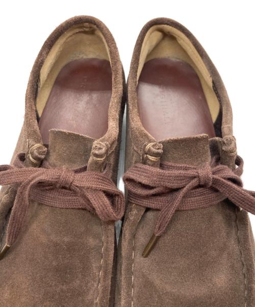 CLARKS（クラークス）CLARKS (クラークス) ワラビーシューズ ダークブラウン サイズ:26.5の古着・服飾アイテム