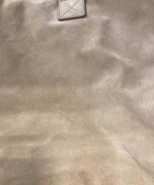 adidas（アディダス）adidas (アディダス) YEEZY  SEASON1 カウレザースエードビッグボストンバッグ ベージュの古着・服飾アイテム